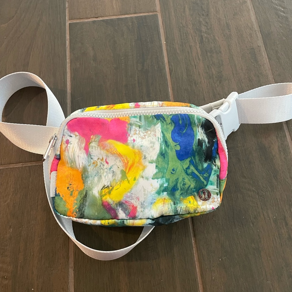 Lululemon Belt Bag